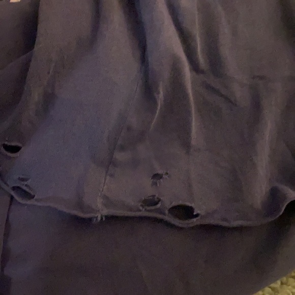 Fallin - Picture 4 of 5